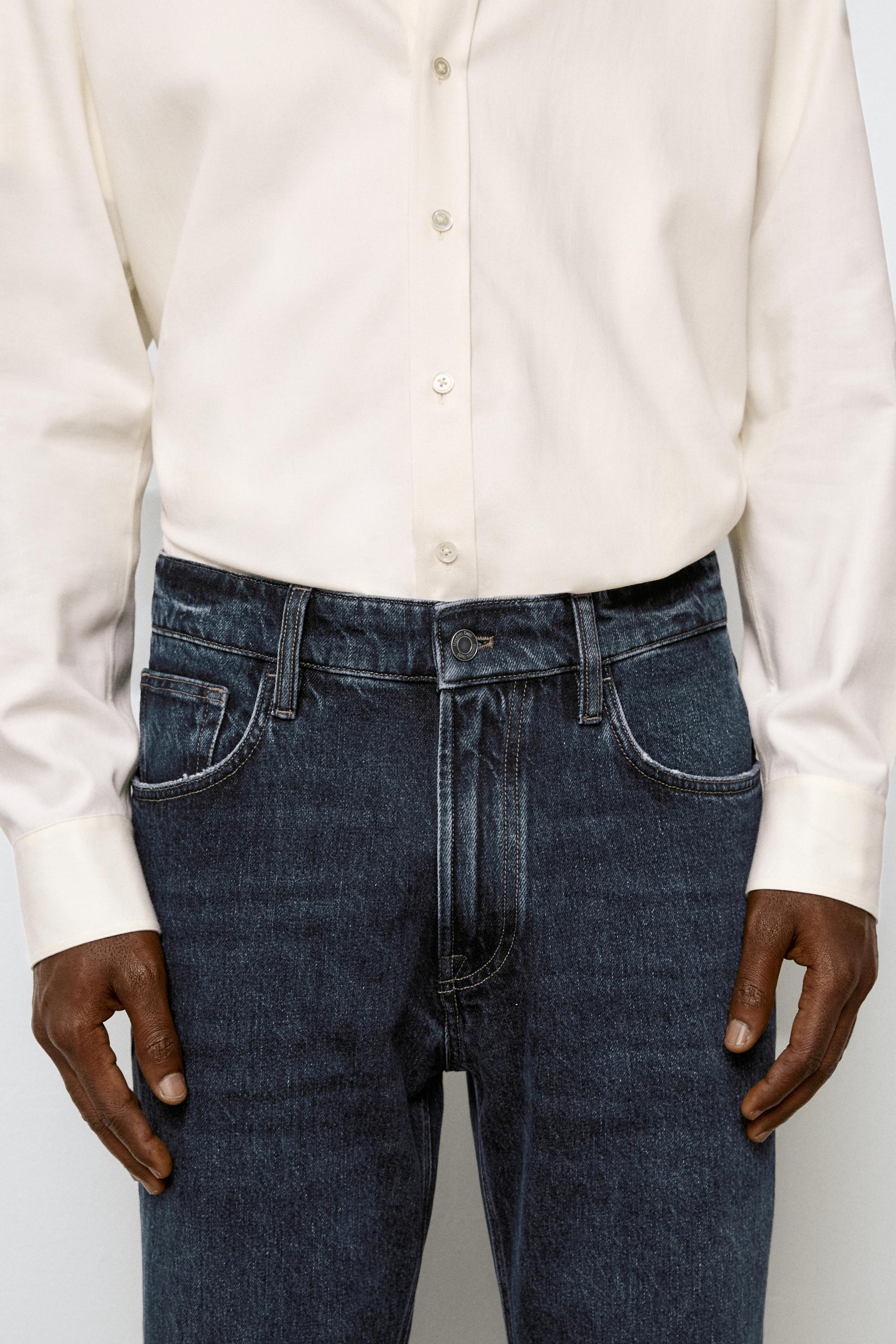 Tapered fit jeans